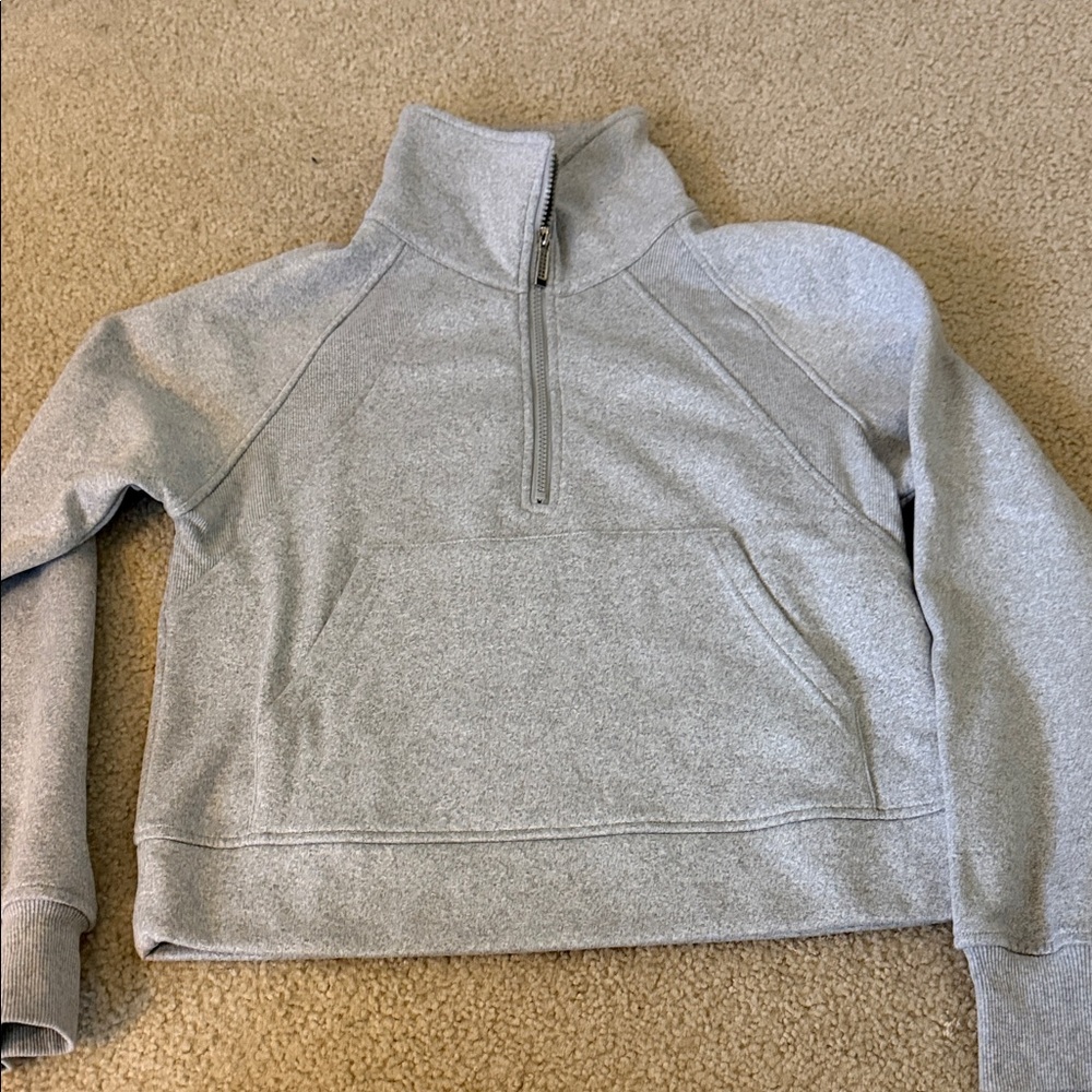 Ulu Light Gray Women's Quarter-Zip Sweatshirt